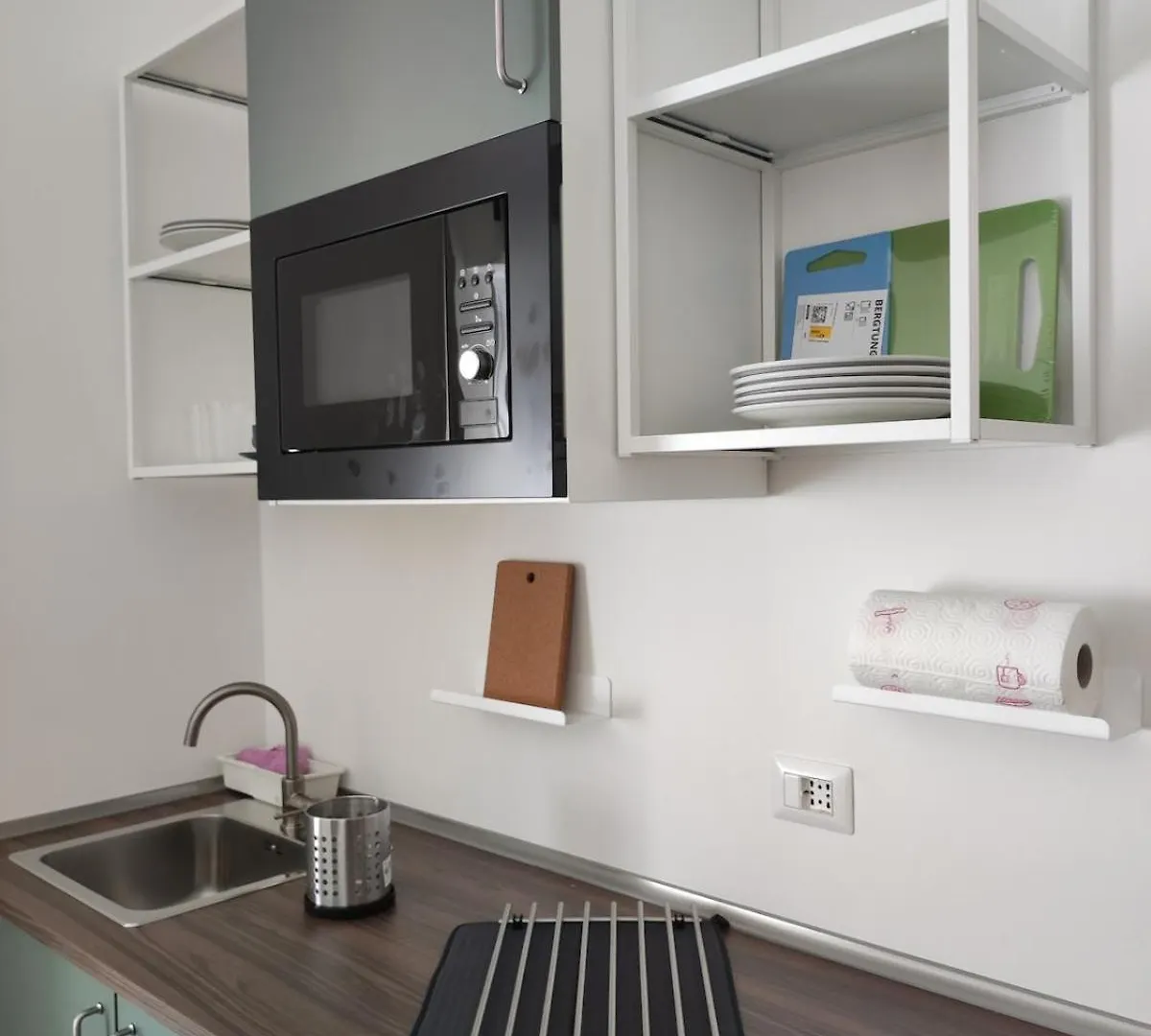 Certosa Nice Apartments location